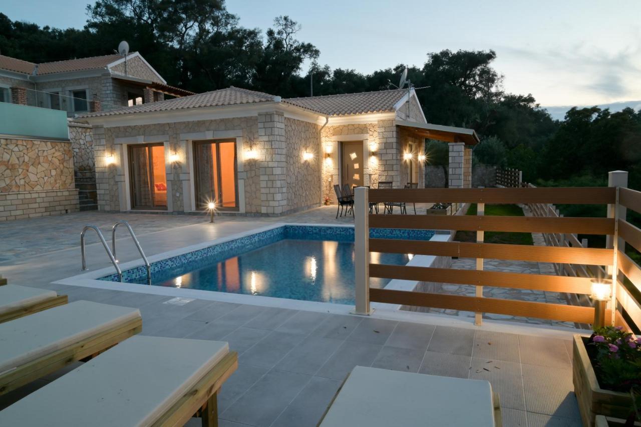 Villa Michalis Liapades Exteriör bild