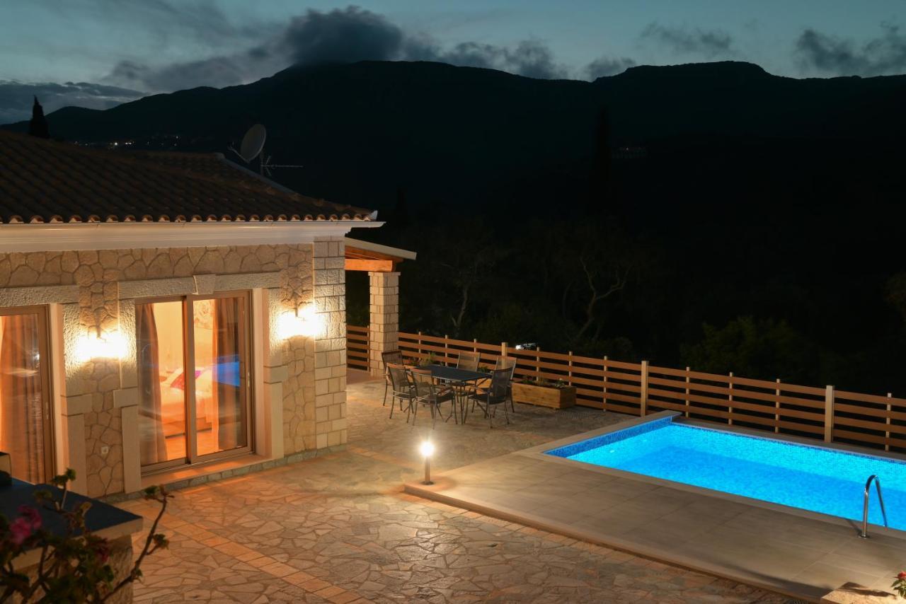 Villa Michalis Liapades Exteriör bild